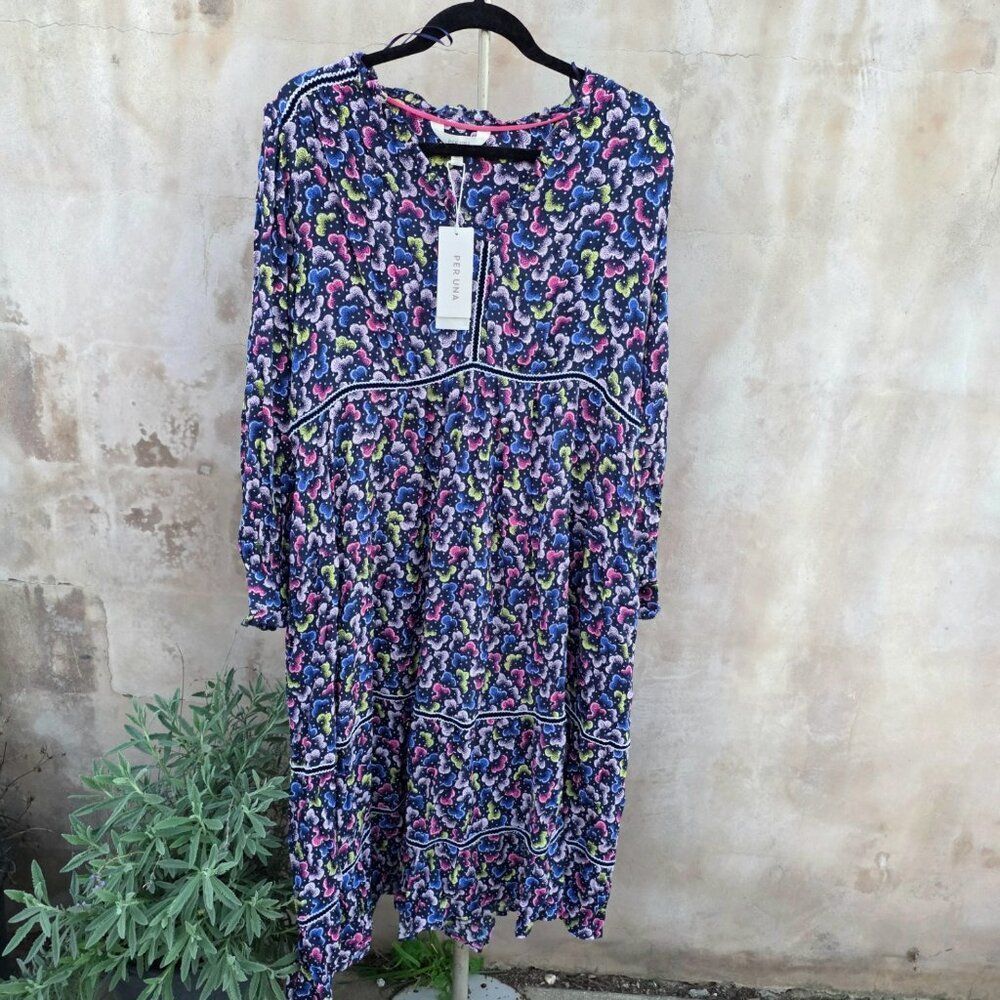 Per una plus size floral modest dress